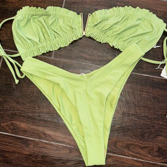 🌿 Sunday Brunch V-Wire Bikini Set - Lime Green (Size M) 🌿 - Picture 5 of 6